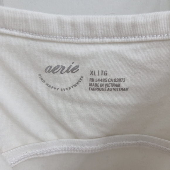 Bundle Of 2 Aerie Built In Bra Tank Tops - Picture 4 of 7